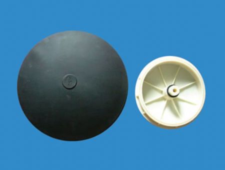 點(diǎn)擊查看詳細(xì)信息<br>標(biāo)題：盤(pán)式膜片曝氣器 閱讀次數(shù)：6252